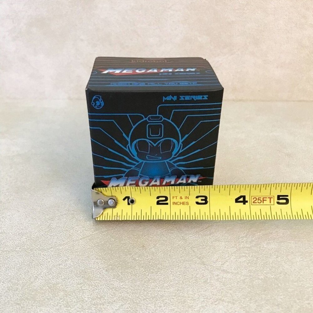 Kidrobot Megaman Mini Series Unopened Blind Box Vinyl Figure New Capcom New - Picture 12 of 12